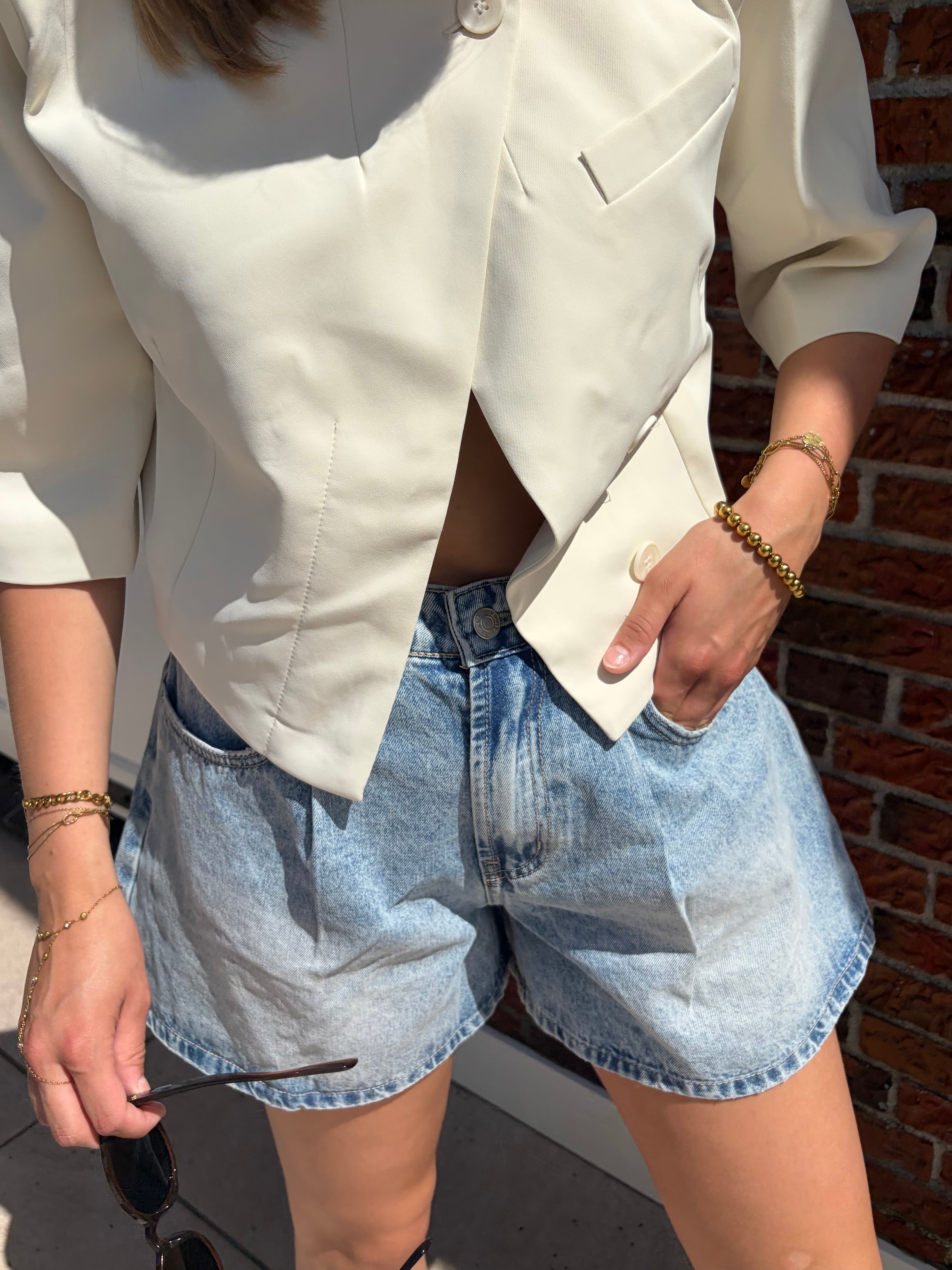 Basic Wide Short