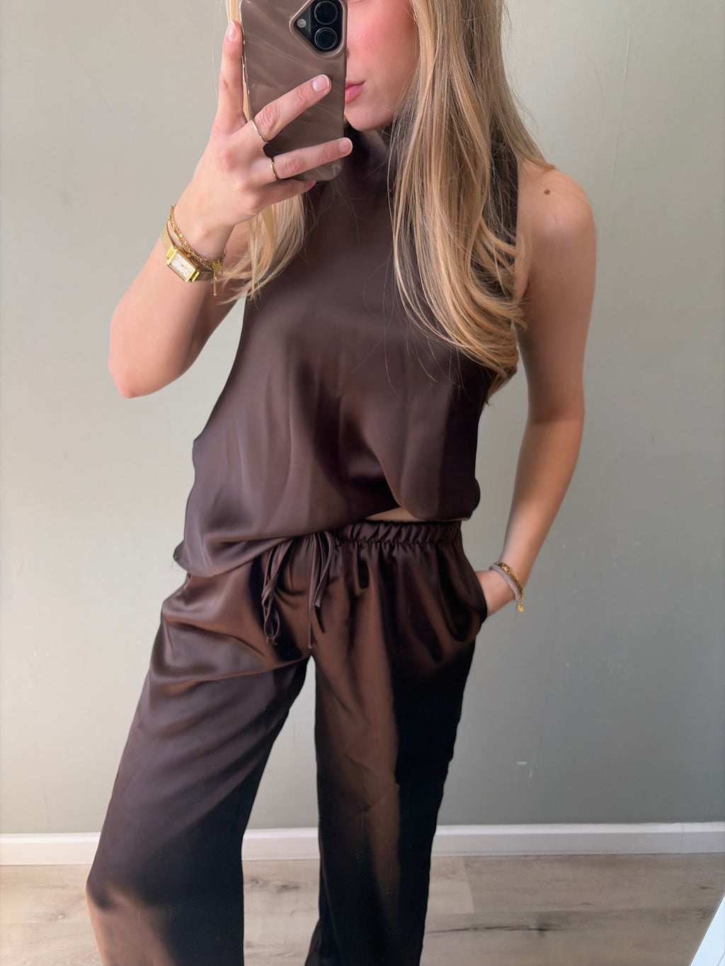 Nola Set