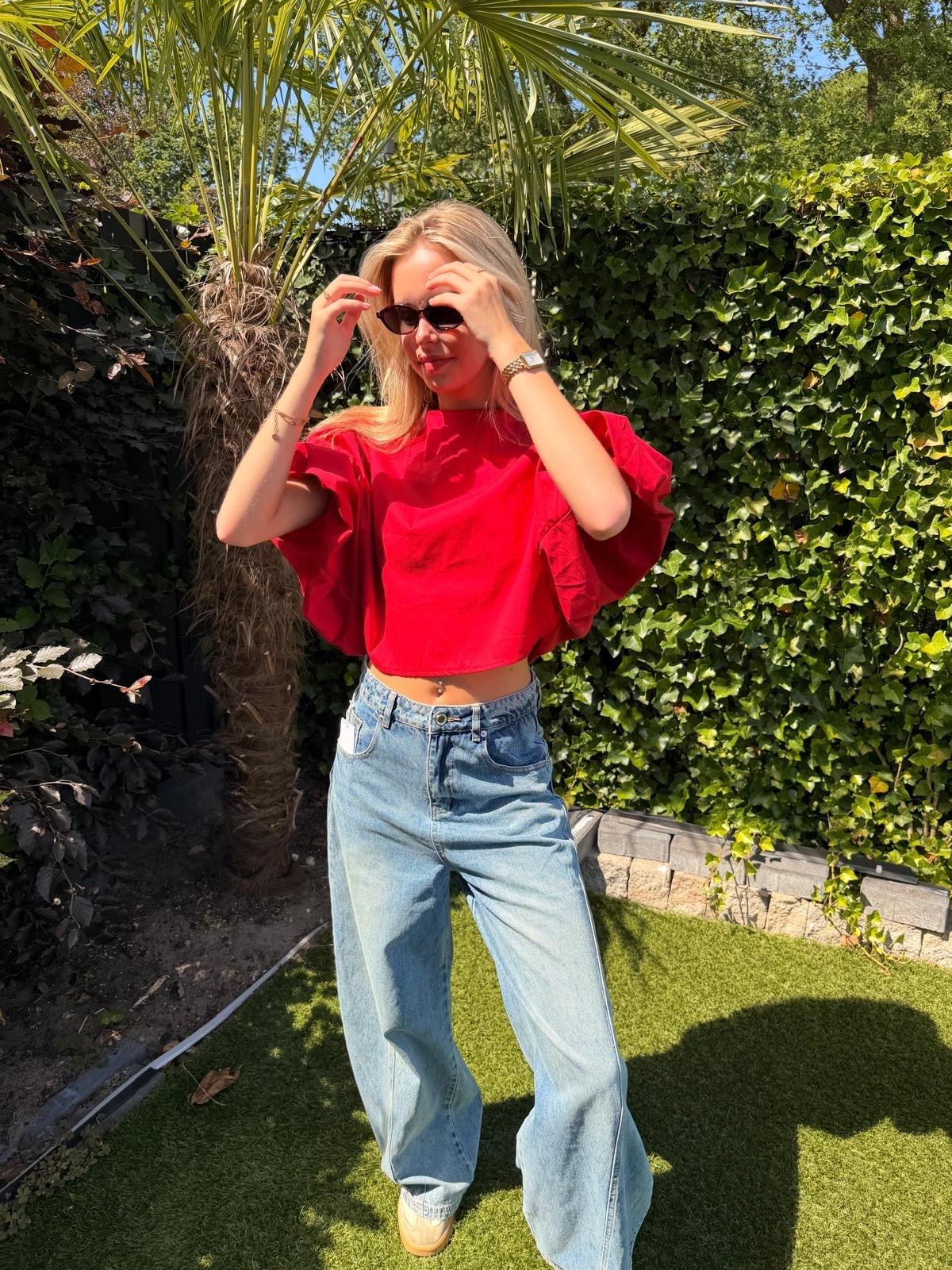Liva Cherry Top