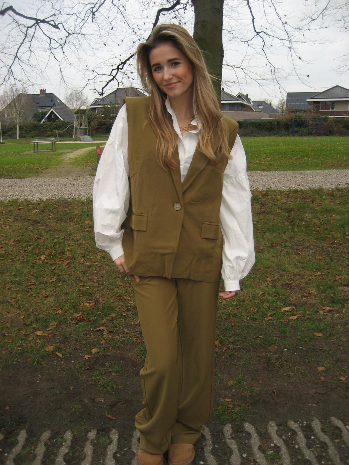 OLIJFGROENE PANTALON