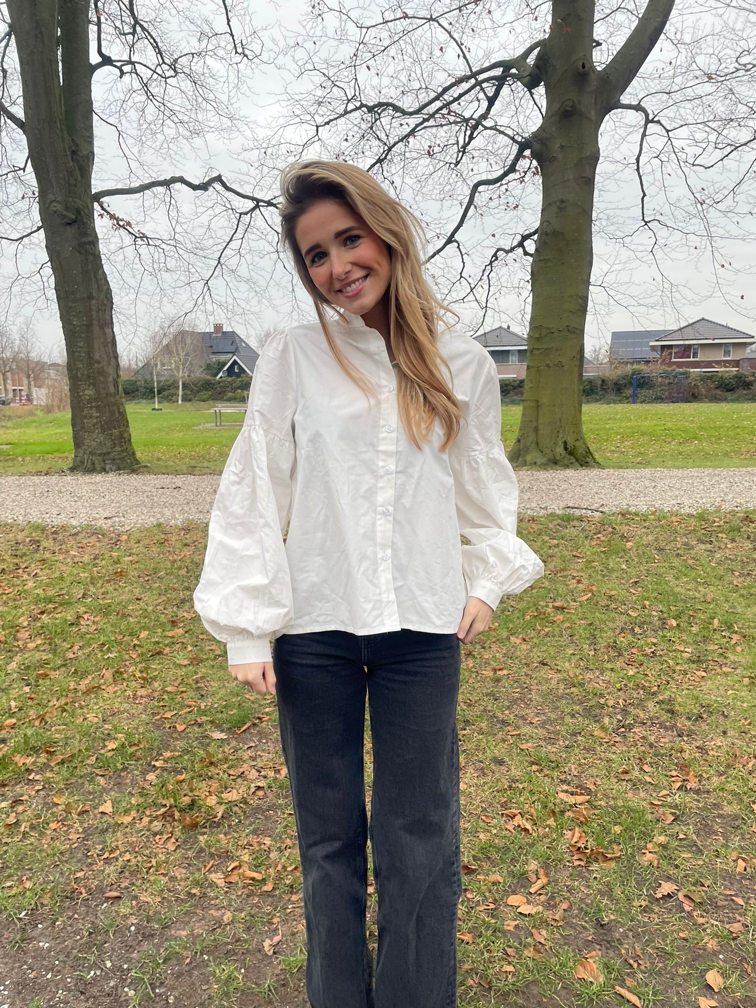 WITTE BLOUSE POFMOUW